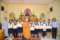 TƯỞNG NIỆM VÀ PHÁT HỌC BỔNG NĂM 2019