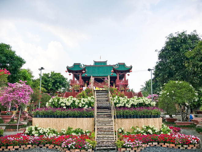 Phước Lâm Tự: Ngôi chùa đẹp lung linh như đang ở Nhật Bản