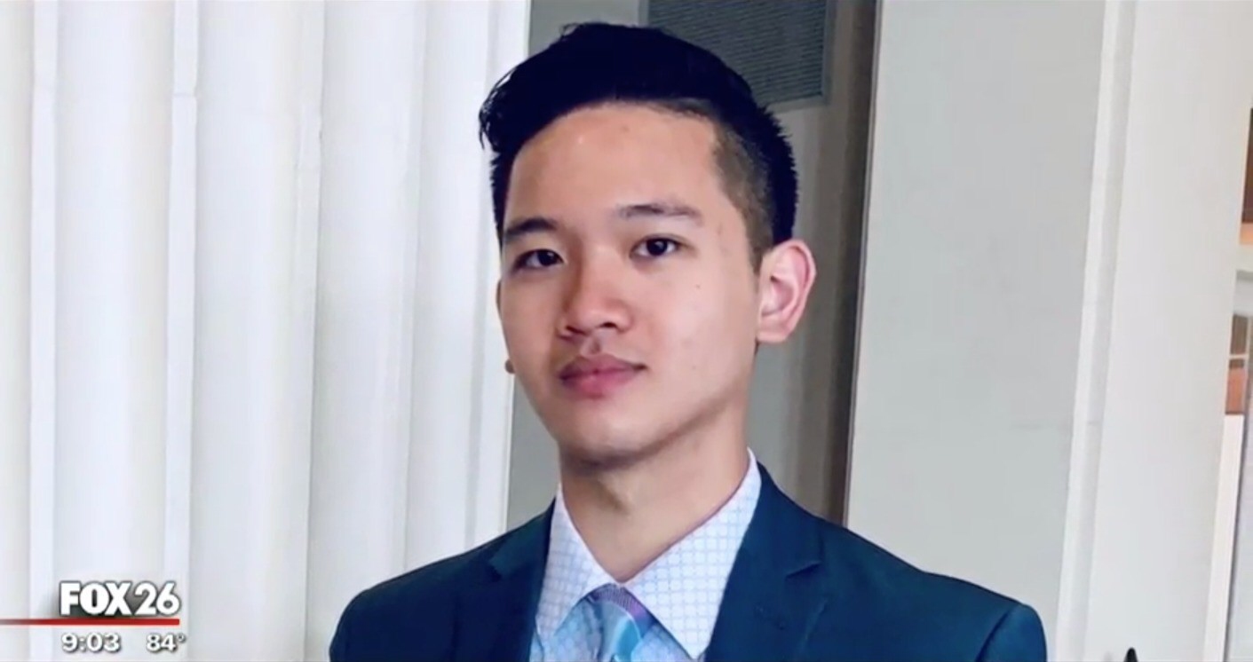 Nam sinh gốc Việt mồ côi cha, vô gia cư, ngủ gầm cầu trúng tuyển ĐH Harvard