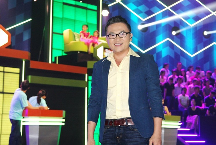 MC Đại Nghĩa: Sống để chia sẻ và tặng 100 cái áo quan cho những gia đình khó khăn