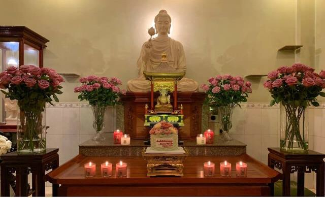 Thờ Phật sao cho đúng? 