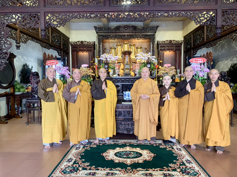 PGQ.10: Đảnh lễ húy nhật nhị vị Hòa thượng chùa Định Thành và tu viện Huệ Quang