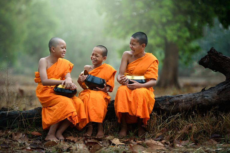 Không phải việc của mình thì không nên xen vào