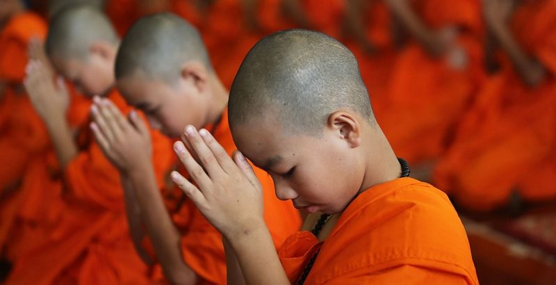 Phải biết lắng nghe những lời thị phi để lớn thêm một chút
