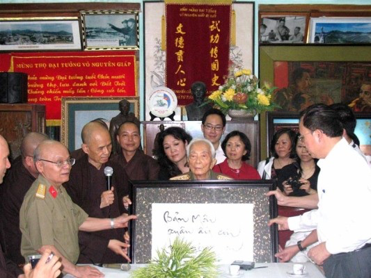 Chuyện về Đại tướng Võ Nguyên Giáp và Thiền sư Thích Nhất Hạnh