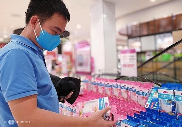 Dịch corona: Đeo khẩu trang đúng cách như thế nào?