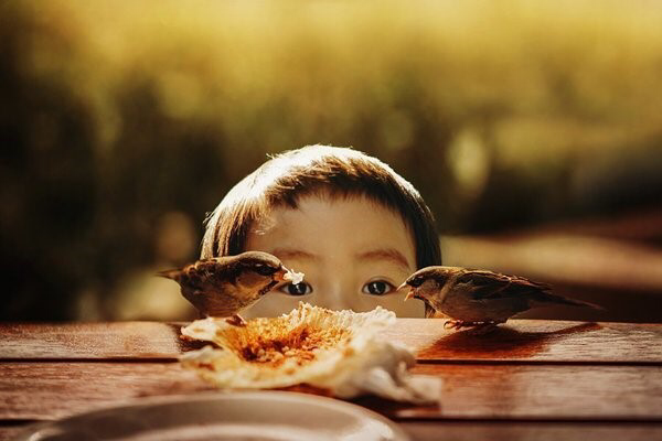 Muốn biết nhân cách của một người có tử tế hay không, hãy nhìn vào những hành động "nhỏ bé" này của họ