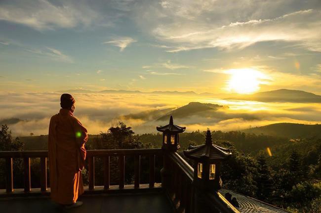 Thân tứ đại giả tạm