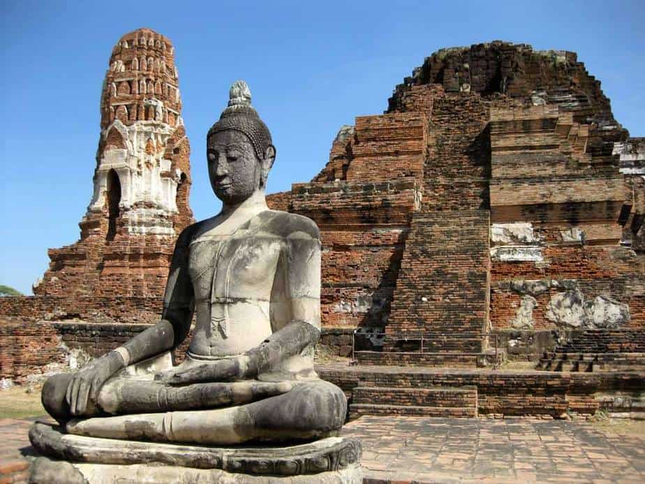 Chùa Phra Mahathat – ngôi chùa lớn nhất miền Nam Thái Lan