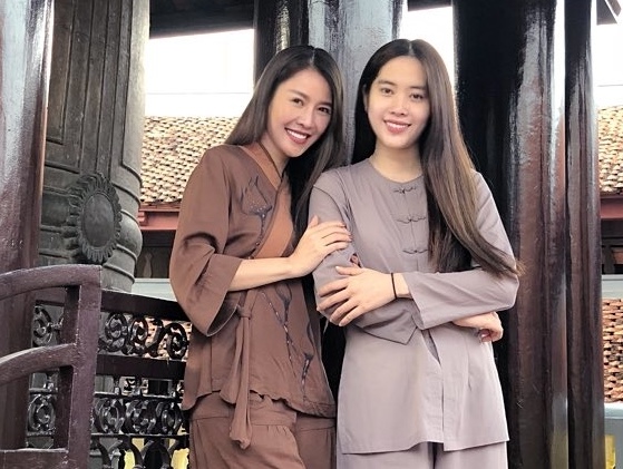Sau chấn động dư luận, nhiều ngôi sao tìm đến cửa Chùa cầu bình an
