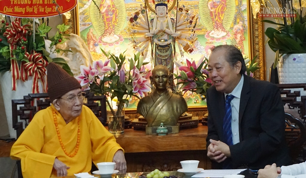 Phó Thủ tướng Thường trực chúc mừng Đại lễ Vu lan
