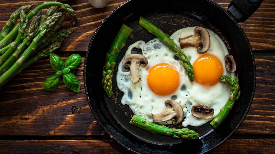 Người ăn chay có được ăn trứng gà công nghiệp không?