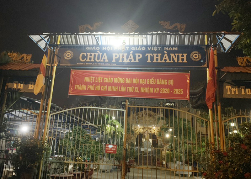Tp. HCM: H. Củ Chi, treo biểu ngữ chào mừng Đại hội đại biểu đảng bộ thành phố Hồ Chí Minh