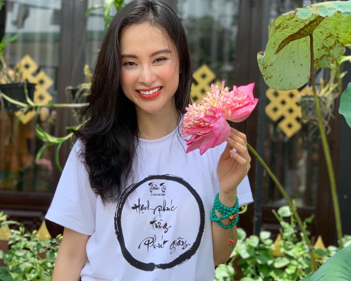 Angela Phương Trinh sau khi rời khỏi showbiz ngày càng xinh đẹp