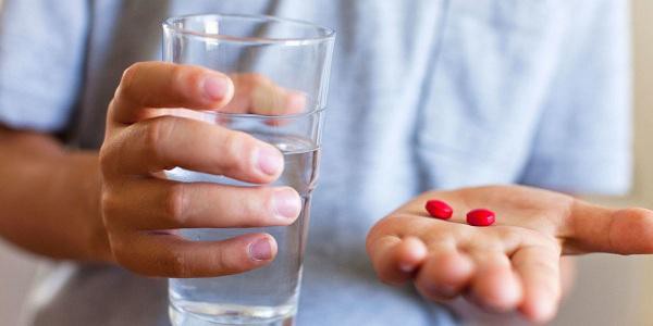 Các loại thuốc có thể và không thể dùng cùng với vắc-xin Covid-19