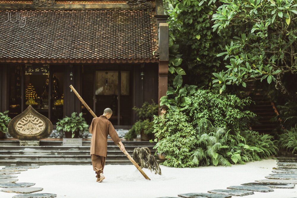 Tâm khiêm tốn sẽ phòng ngừa ái dục khởi lên