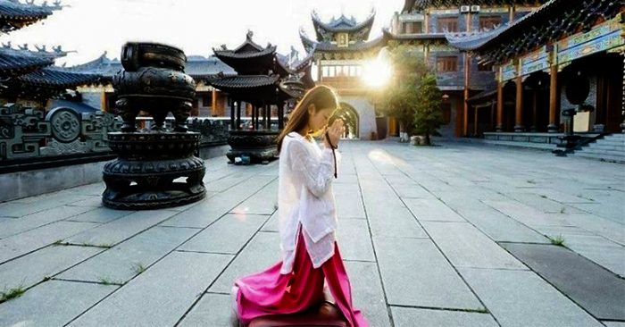 Vì sao tà niệm khởi lên mạnh mẽ lúc mới phát tâm tu hành?