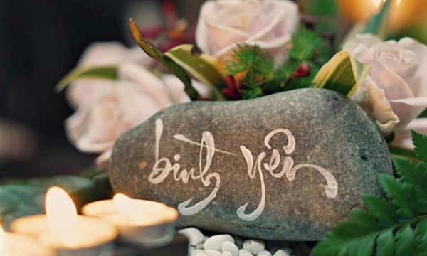 Chớp mắt một cái liền đã một ngày