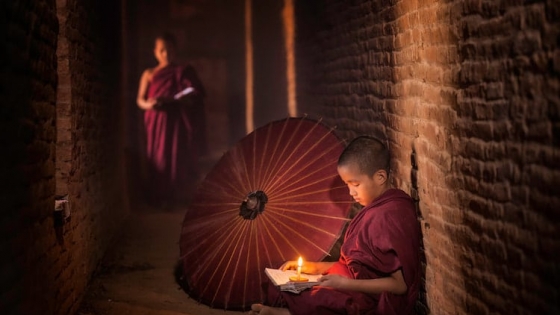 Từ nay tự nhủ kiệm lời
