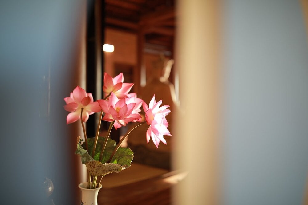 Có những bình yên nương vào nhau để tồn tại
