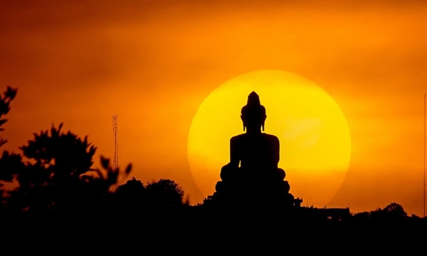 “Không khởi tâm” trộm cắp của cải, tài sản của người khác là nghiệp lành cao cả