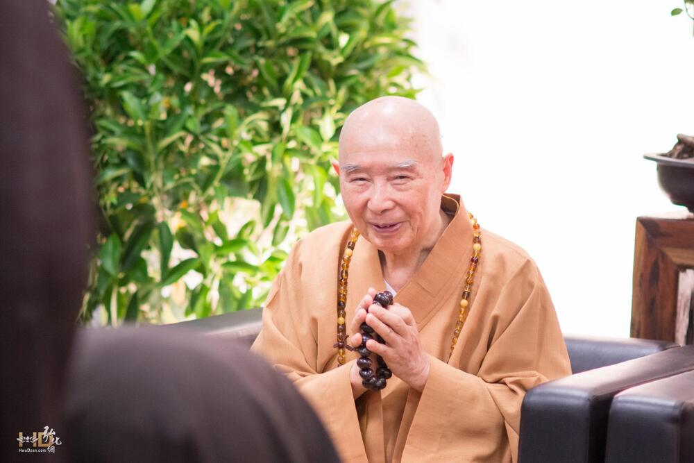 Trong số mạng không có tiền tài, bây giờ tu có kịp không?