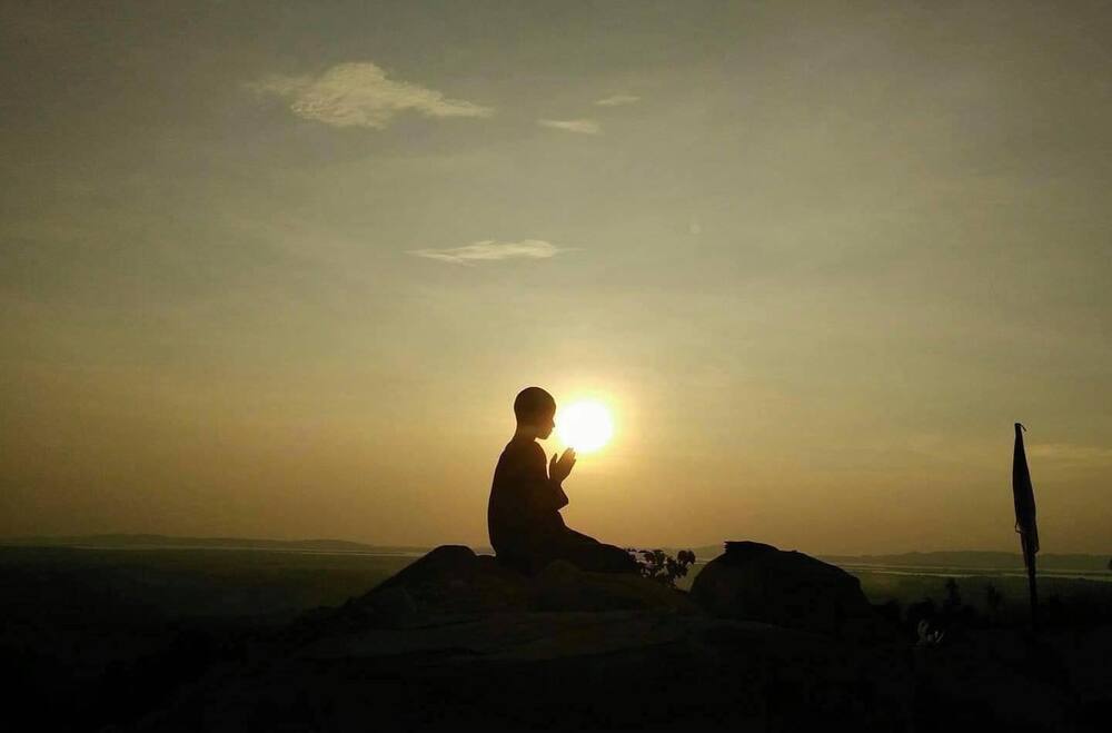 Ân oán xưa thành cha con hiện tại