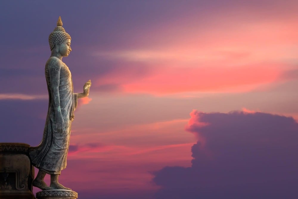 Tà kiến mang đến khổ đau cho nhân loại