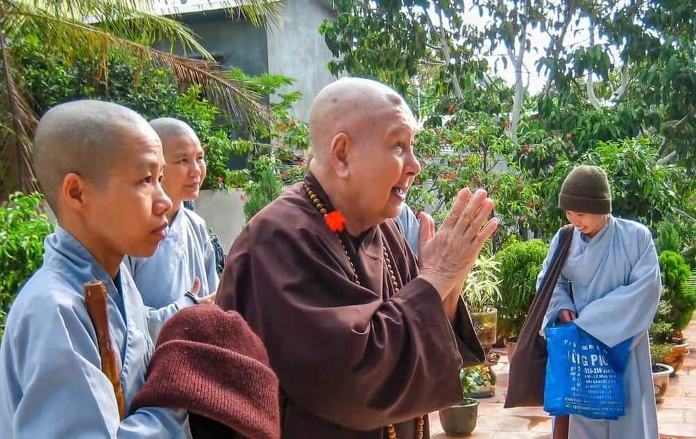 Ân đức Tam sư