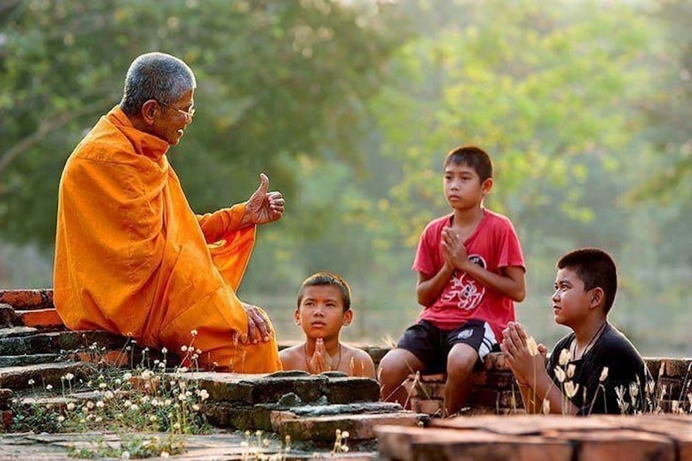 Thường xuyên quán niệm về thâm ân sanh dưỡng của cha mẹ