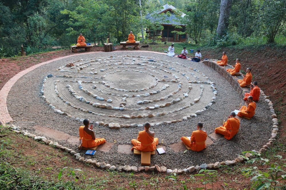 Hạnh phúc và khổ đau: tất cả đều từ tâm mà sinh khởi
