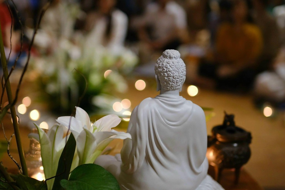 Hãy nghĩ xem ta khởi tâm động niệm tương ứng với cõi nào?