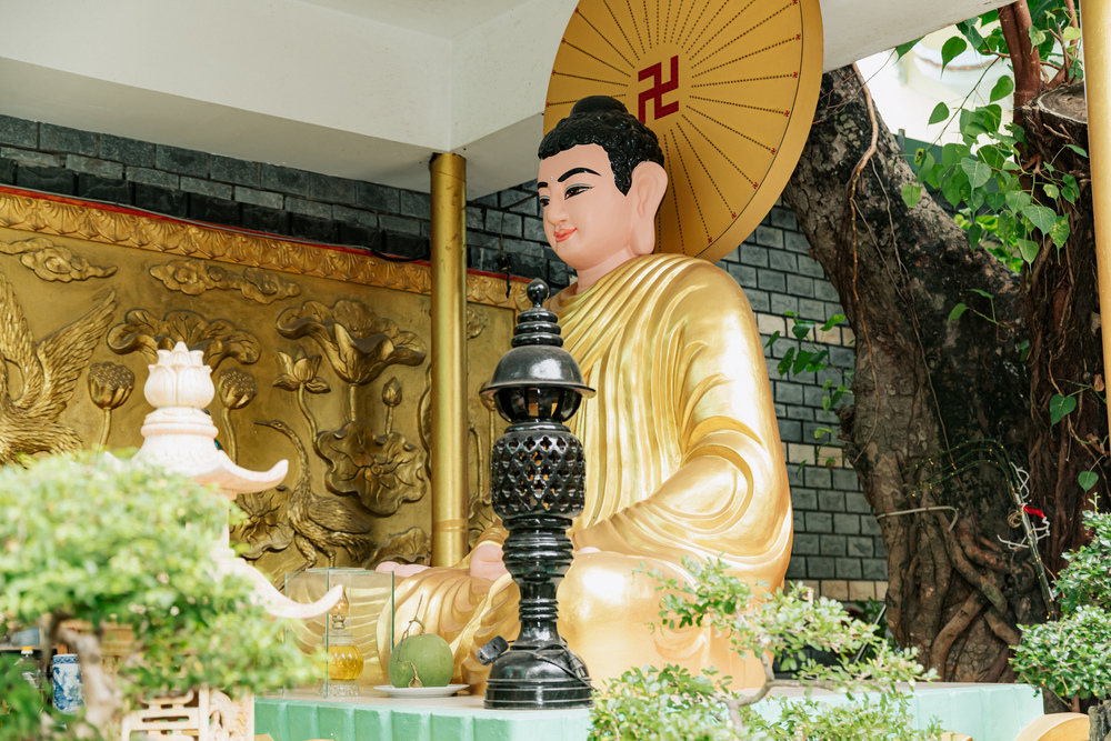Không trộm cắp được thành tựu 10 loại quả báo thù thắng