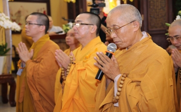 Ngày thứ nhất: Các phái đoàn viếng tang cố HT. Thích Nhật Quang