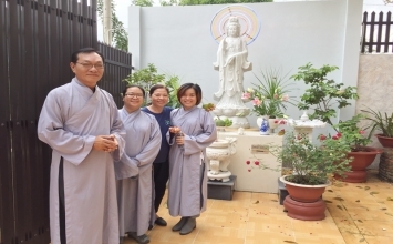 Trở về chốn tổ