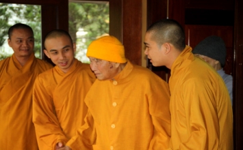 Uống nước nhớ nguồn