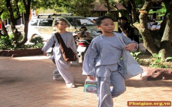 Phật pháp có ích lợi gì cho trẻ con