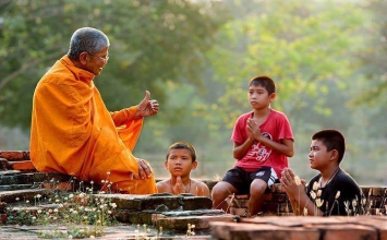 Giàu sang mà học đạo là khó