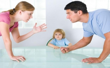 Sự mâu thuẫn giữa con người với nhau