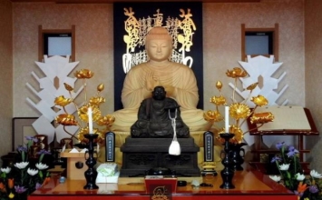 Thay bàn thờ mới bàn thờ cũ xử lý thế nào? 