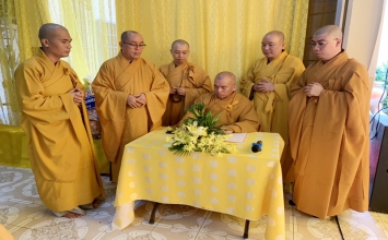 Tp. HCM: BTS GHPGVN Q.10 viếng tang HT Thích Minh Dũng