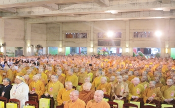 TP.HCM tổ chức mít-tinh chào mừng kỷ niệm 35 năm thành lập GHPGVN